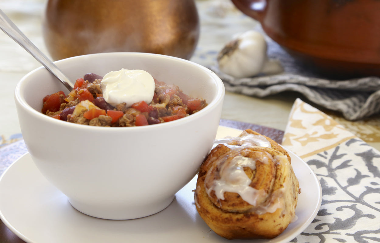 I ate chili with cinnamon rolls and I liked it