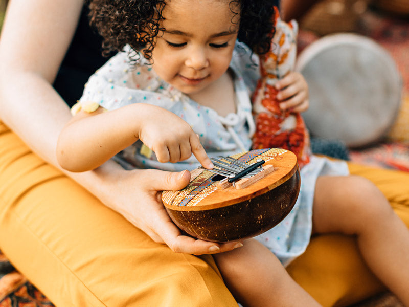 17 Battery-Free Toys that Keep Boredom at Bay