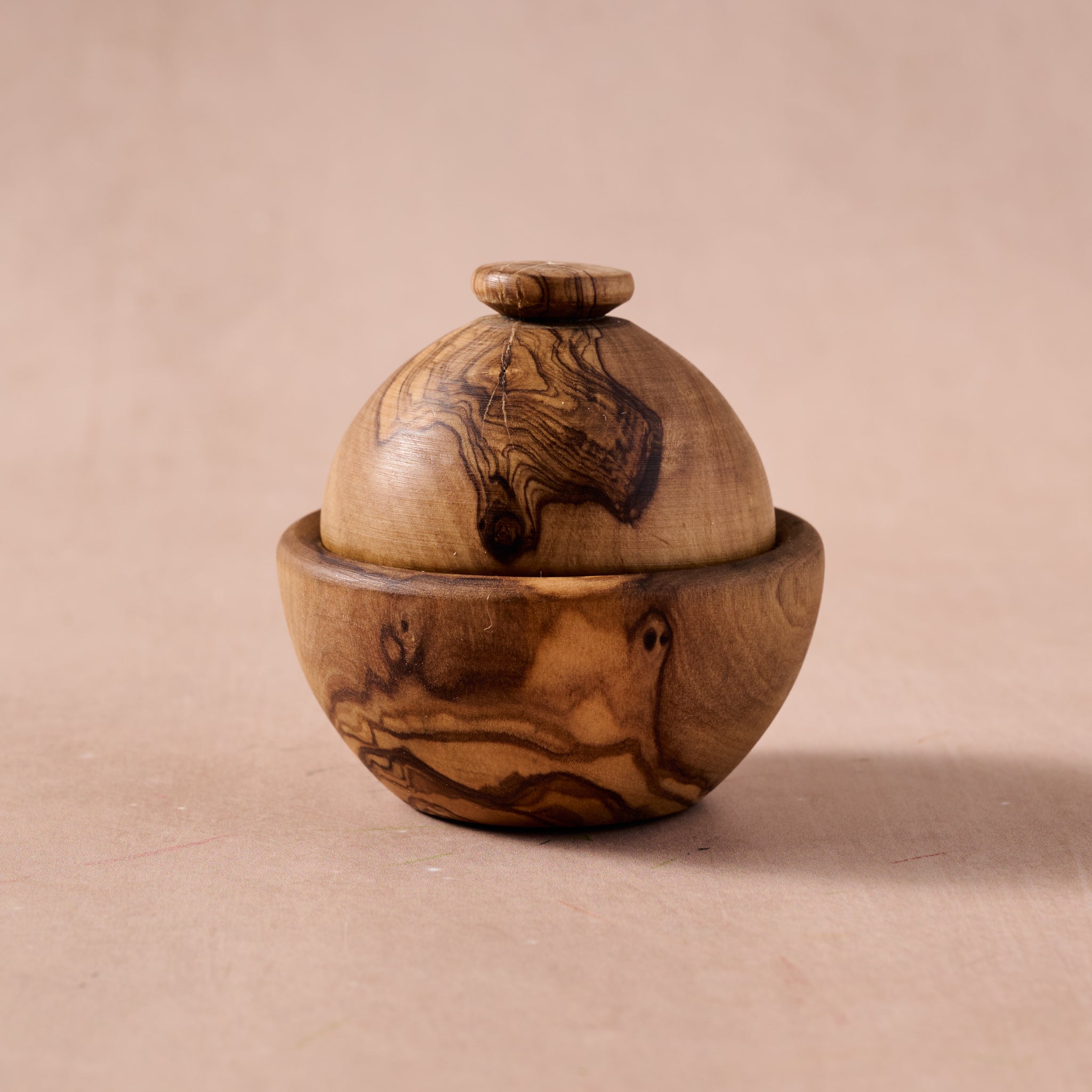 Farah Olive Wood Bowl w/Lid