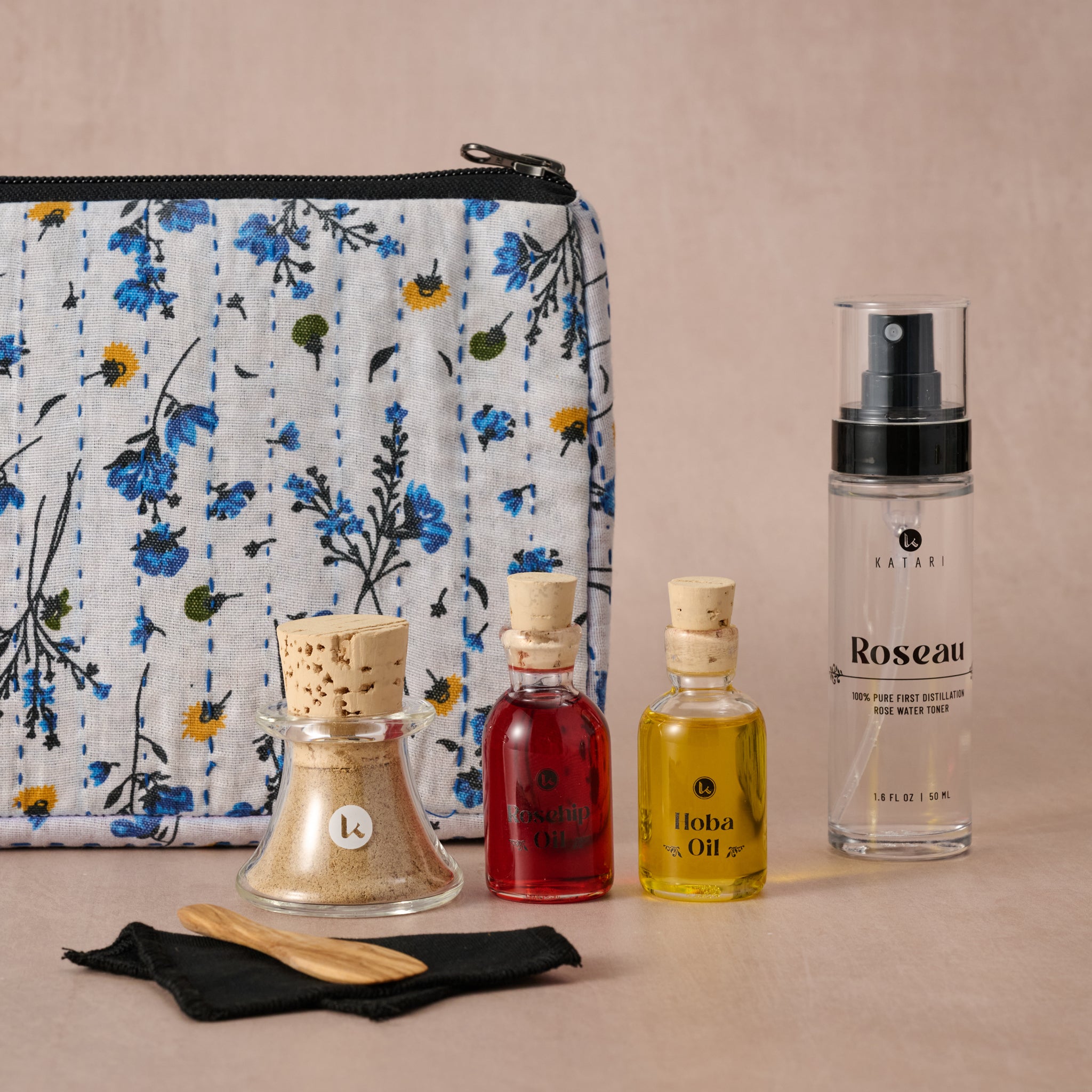 Katari Skincare Set in Cosmetic Bag