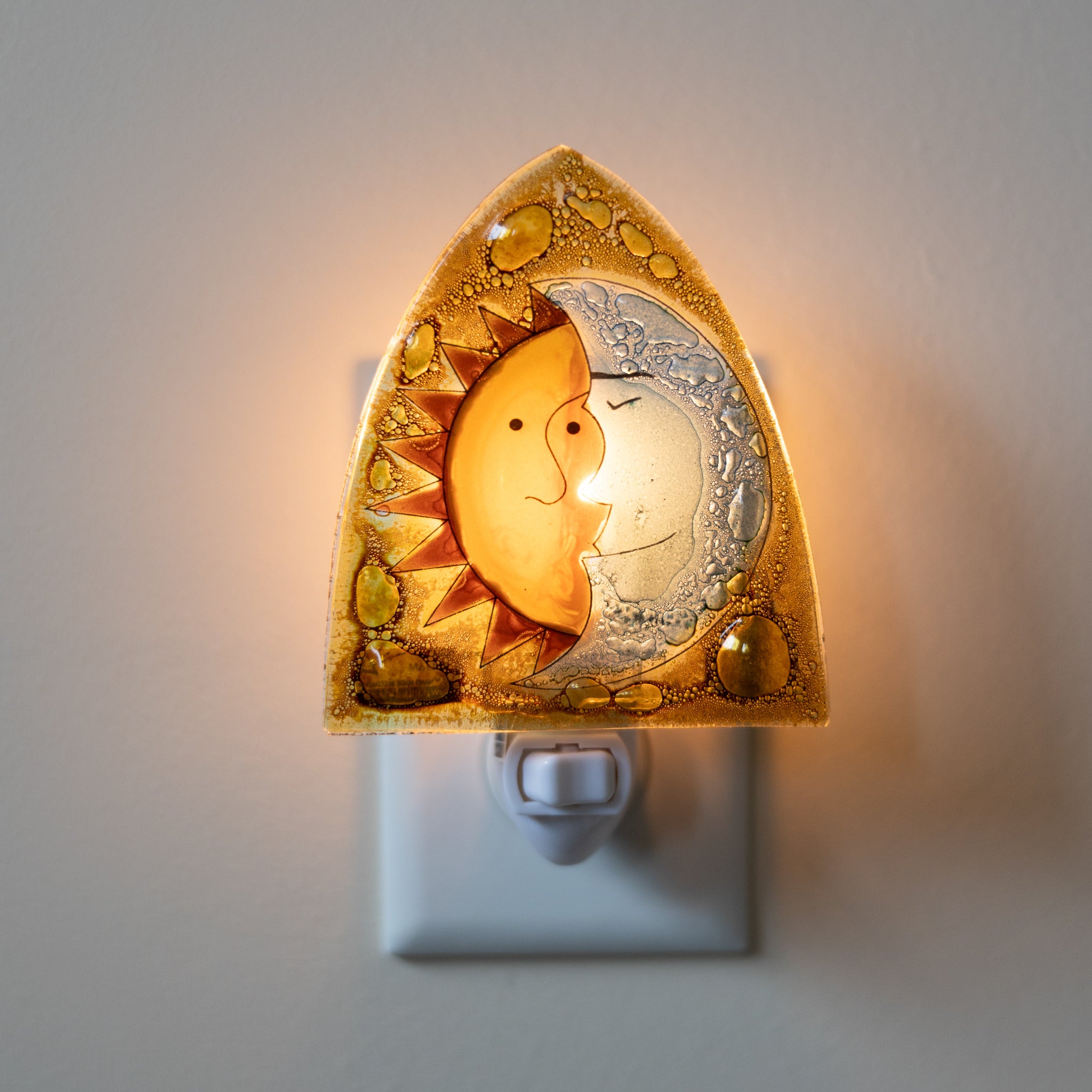 Sun and Moon Nightlight - Ten Thousand Villages