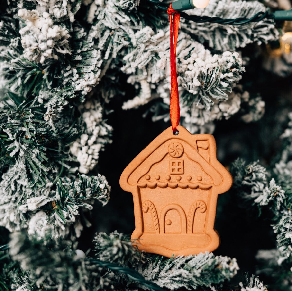 Gingerbread House Ornament - Ten Thousand Villages