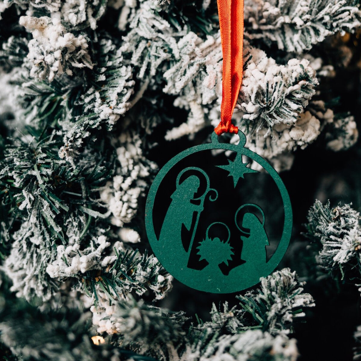 Holy Family Ornament - Ten Thousand Villages