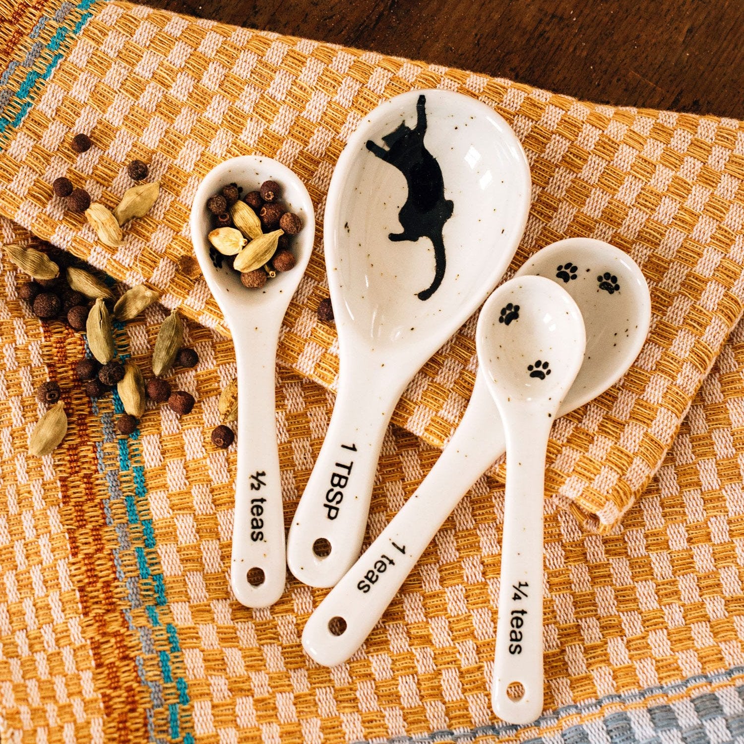 Kitty Prints Measuring Spoons - Ten Thousand Villages