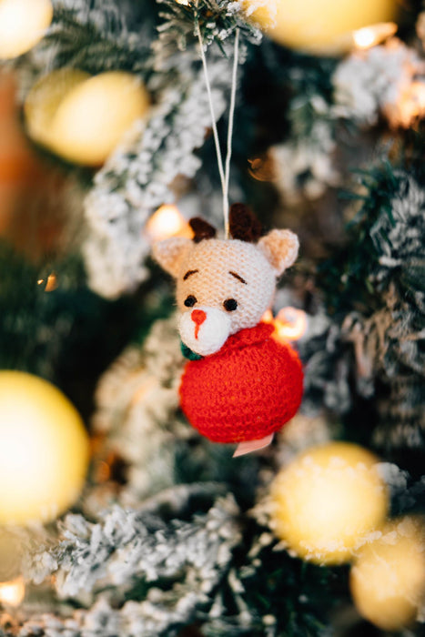 Cozy Reindeer Ornament 2