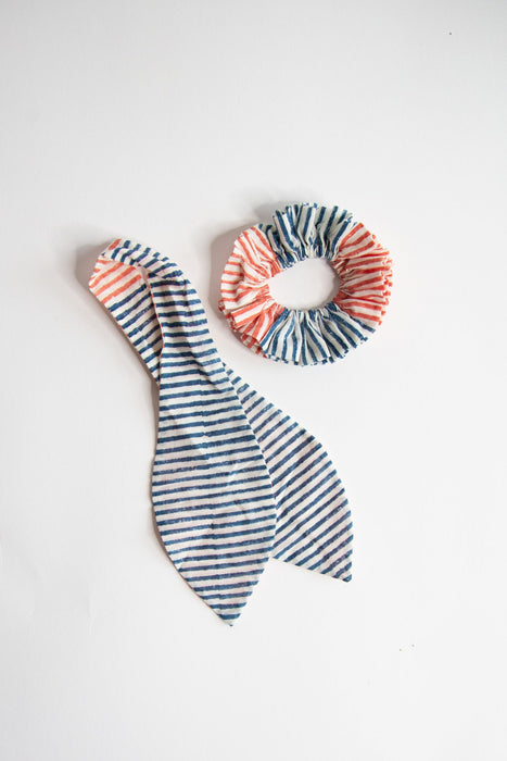 Painted Stripes Bowtie Scrunchie 4