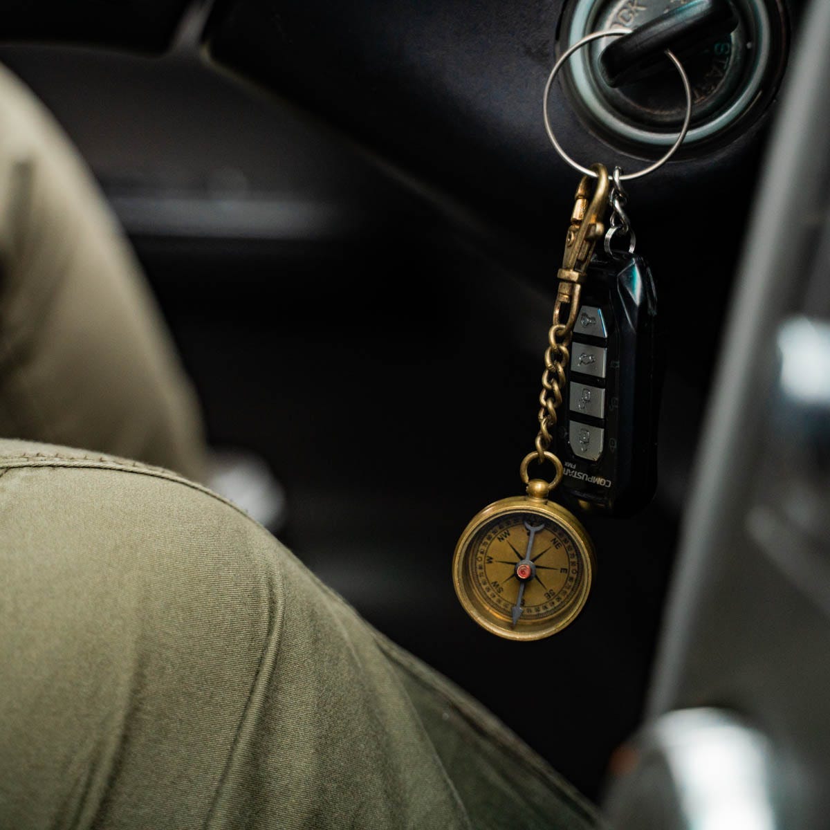 Compass Key Chain – Ten Thousand Villages