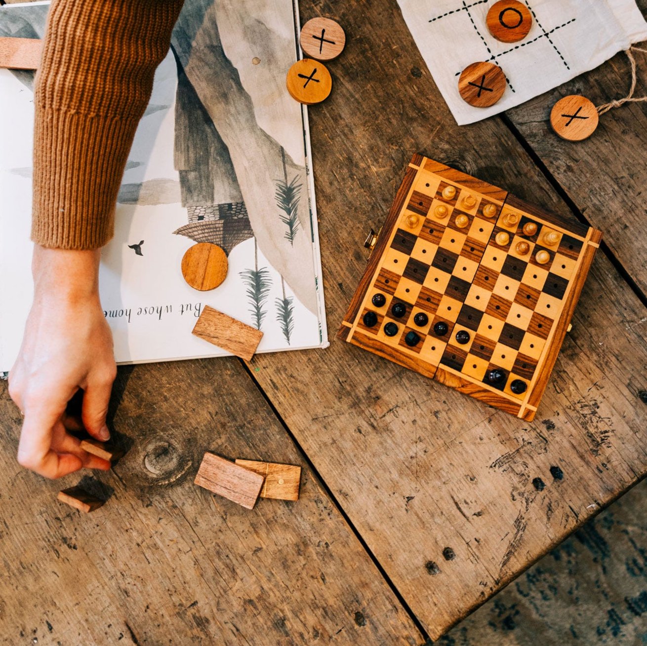 Sheesham Travel Chess Set - Ten Thousand Villages