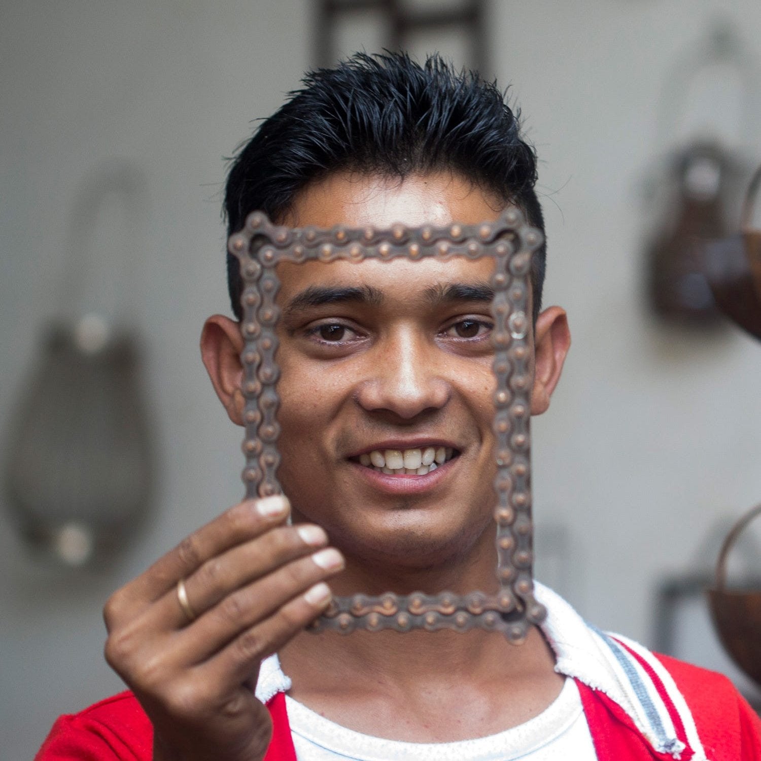 Bicycle Chain Picture Frame - Ten Thousand Villages