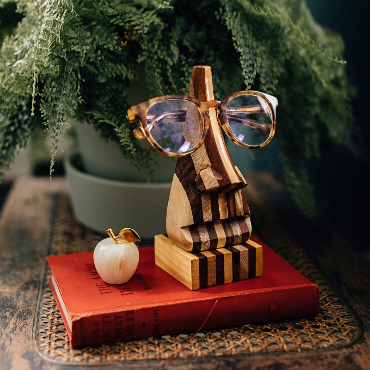 Many Woods Eyeglasses Rest - Ten Thousand Villages