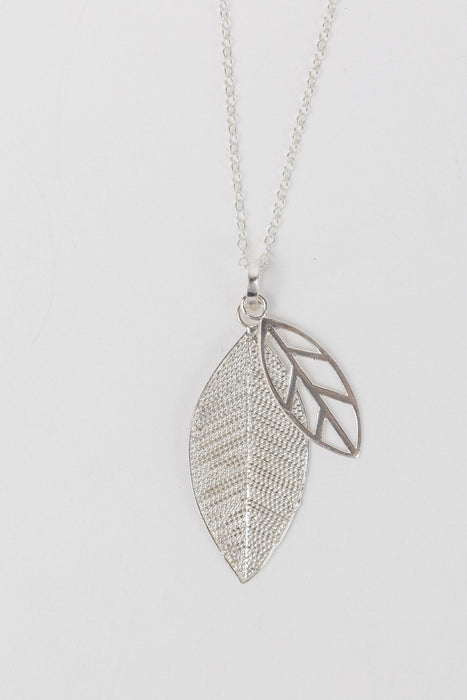 Silver Leaves Necklace 2