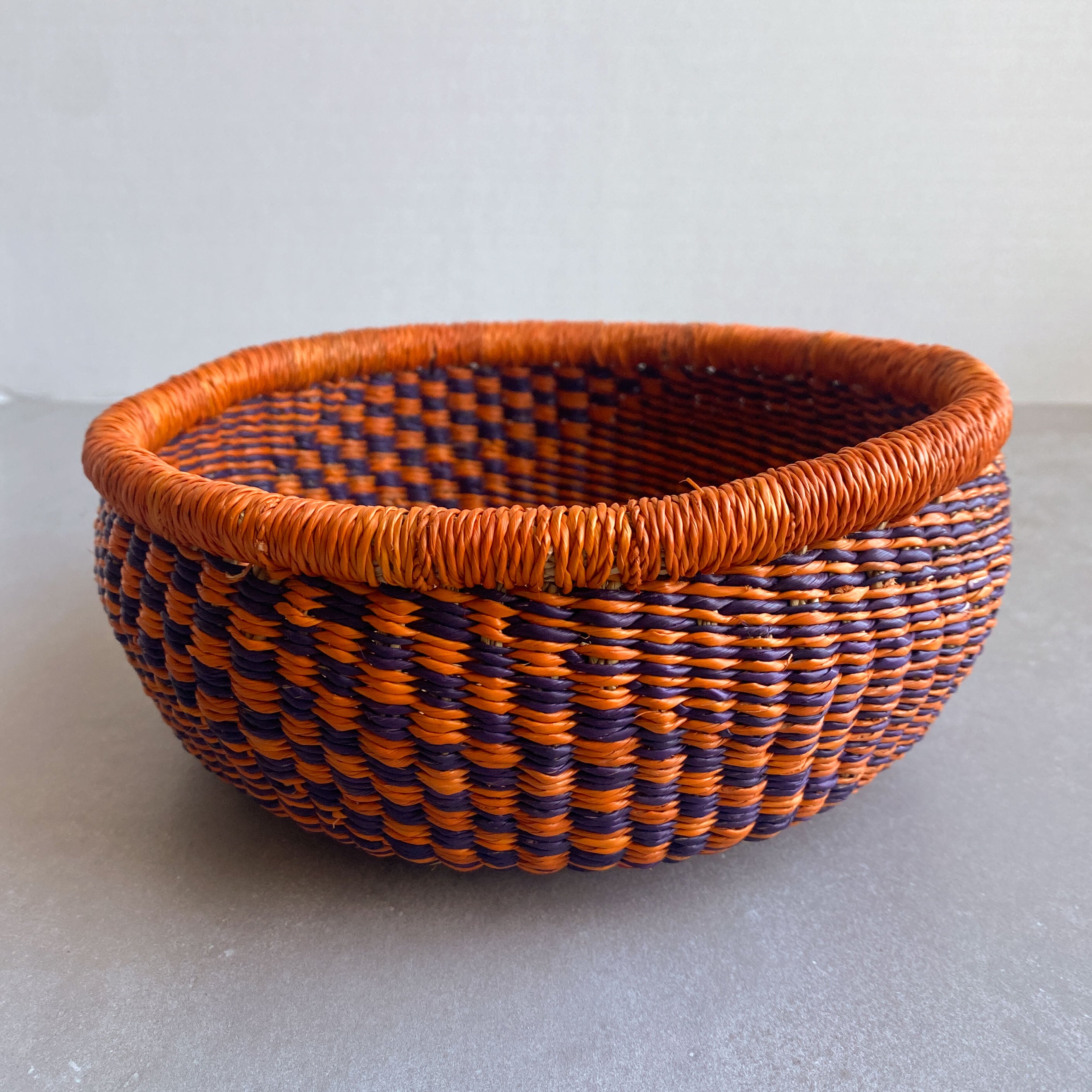 Round Bolga Basket - Ten Thousand Villages