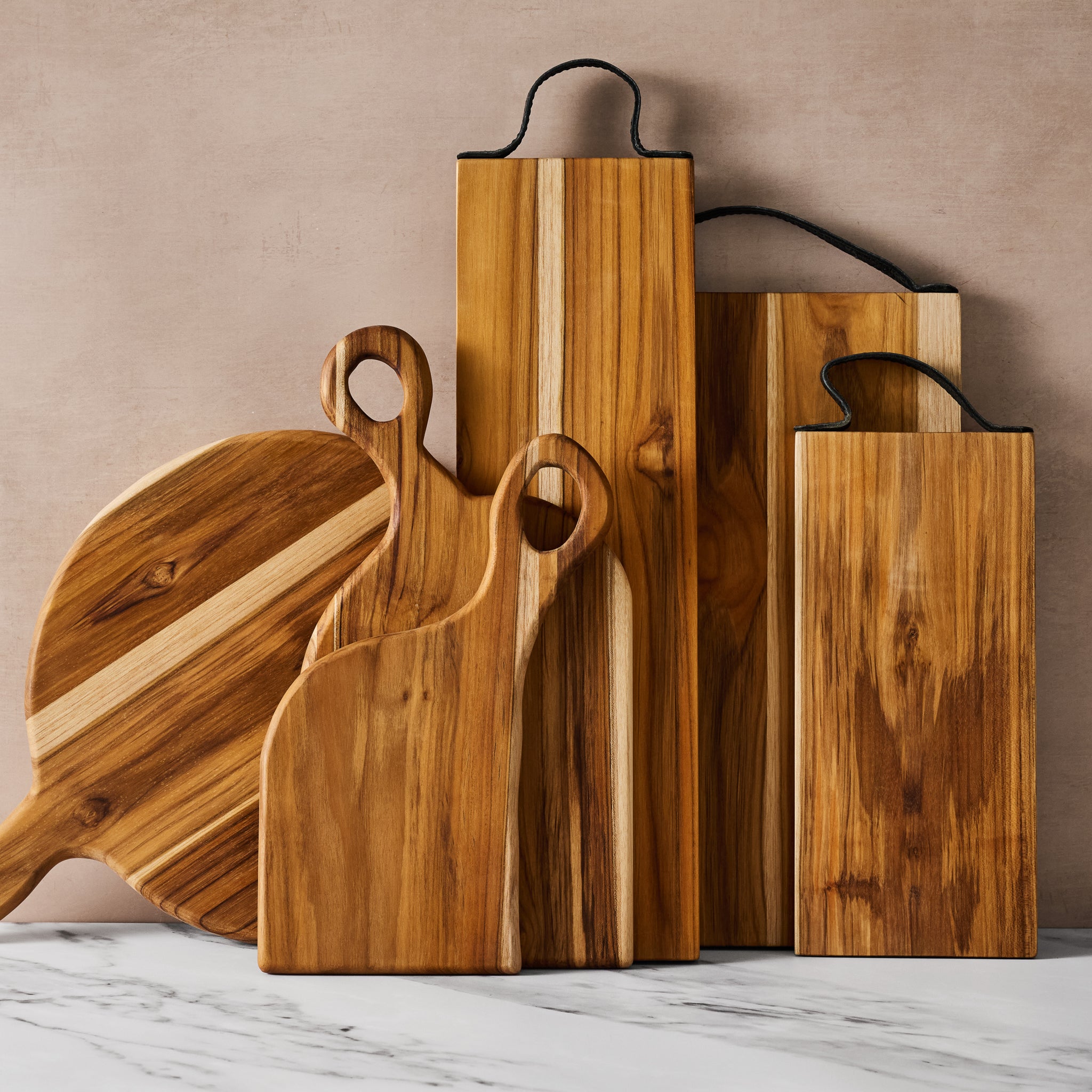 Redondo Teak Pizza Cutting Board - Ten Thousand Villages