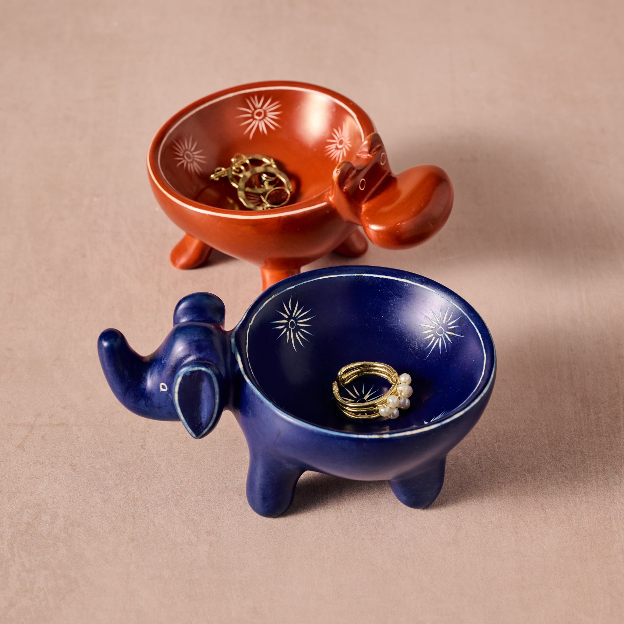 Beba Elephant Ring Dish