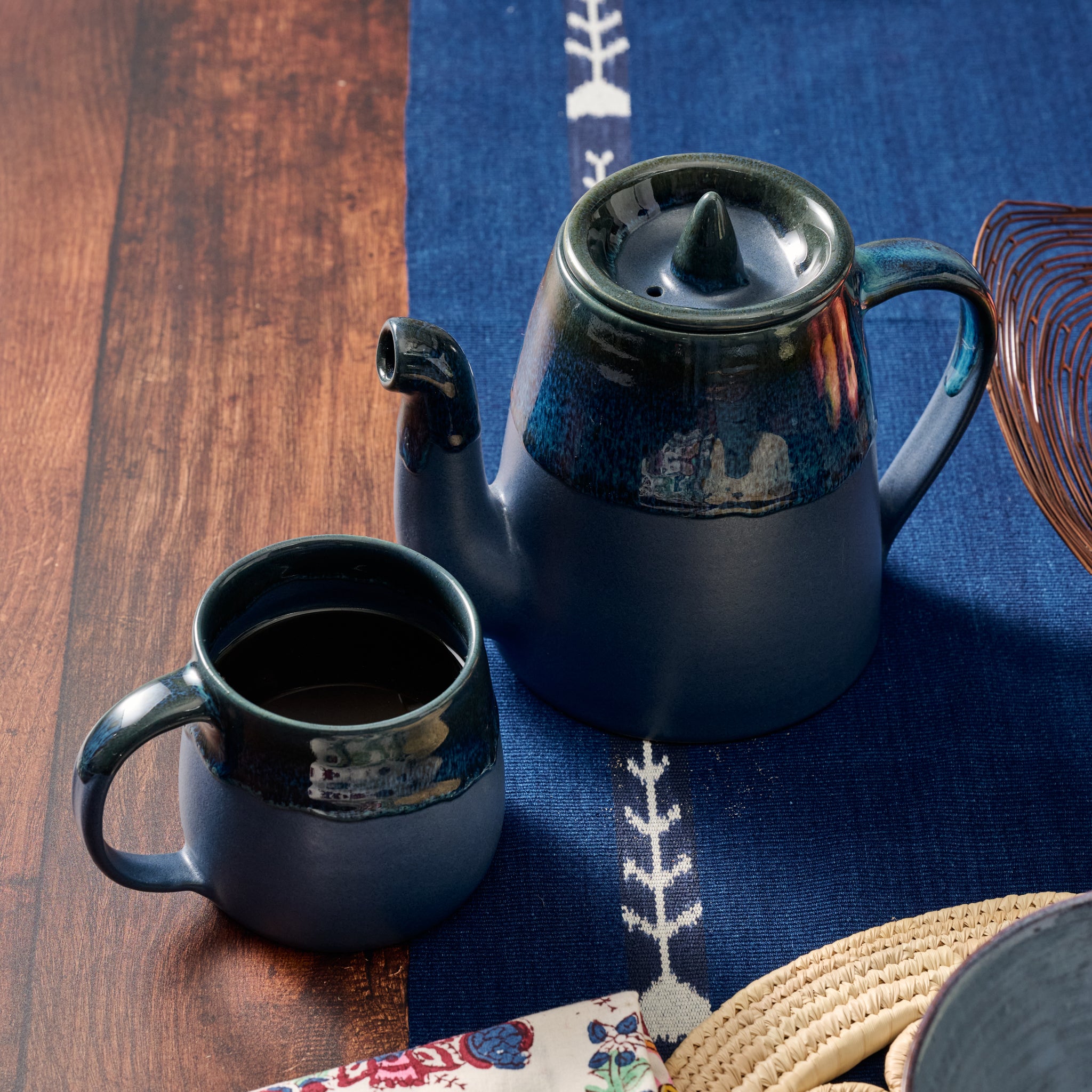 Jhapa Drip Glaze Teapot – Ten Thousand Villages