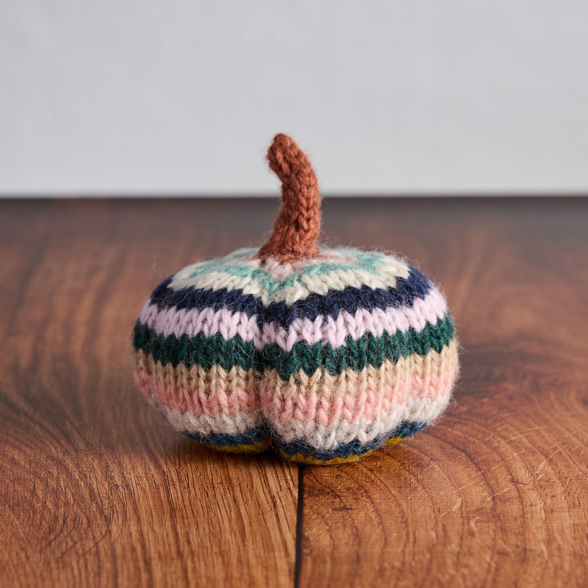 Spices & Stripes Wool Pumpkin - Ten Thousand Villages