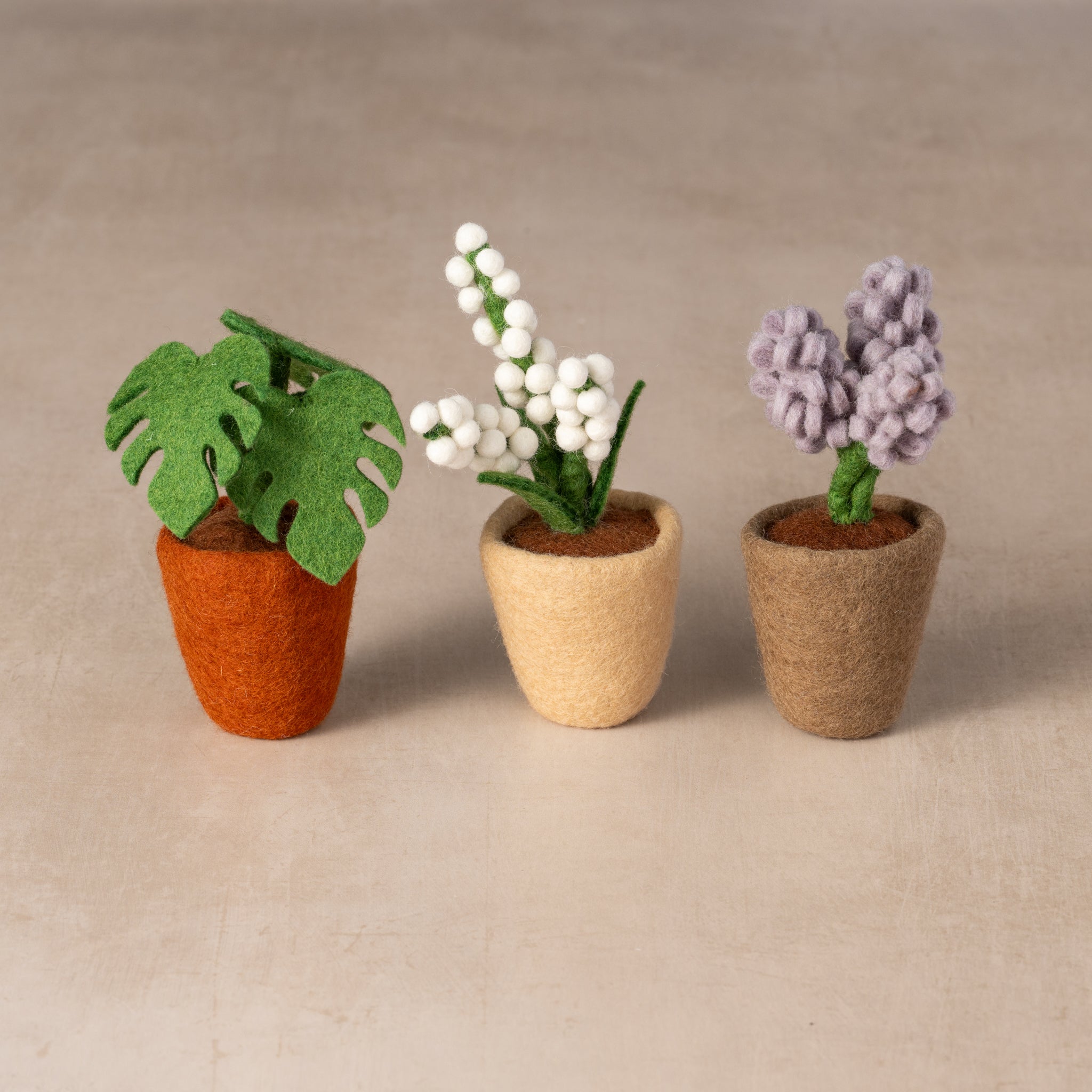 felted faux succulent plant sitters Felted Flower Pot