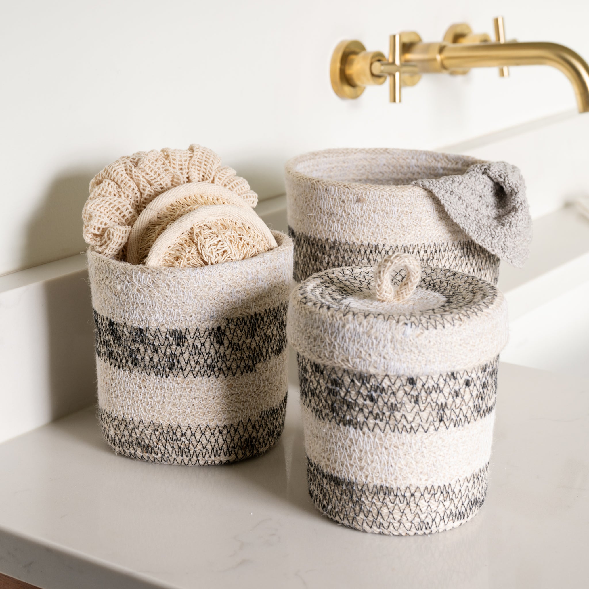 Dorakata Stitched Jute Basket - 5.5"H