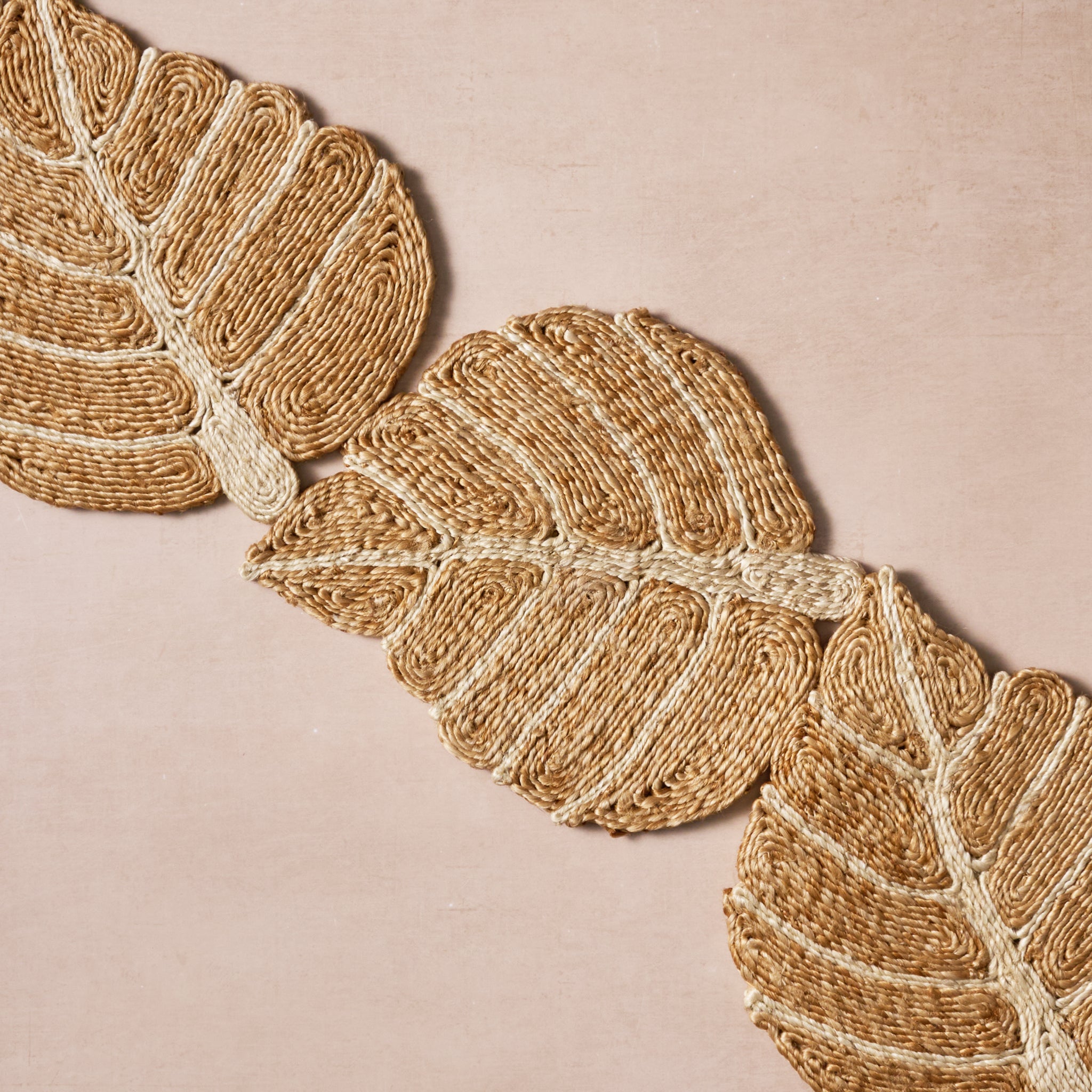 Sarat Jute Leaf Table Runner