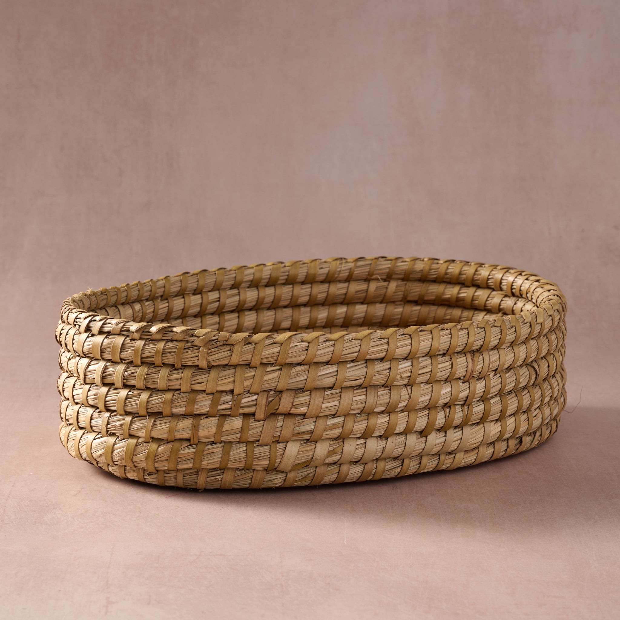 Gama Oval Leaf Bread Warmer