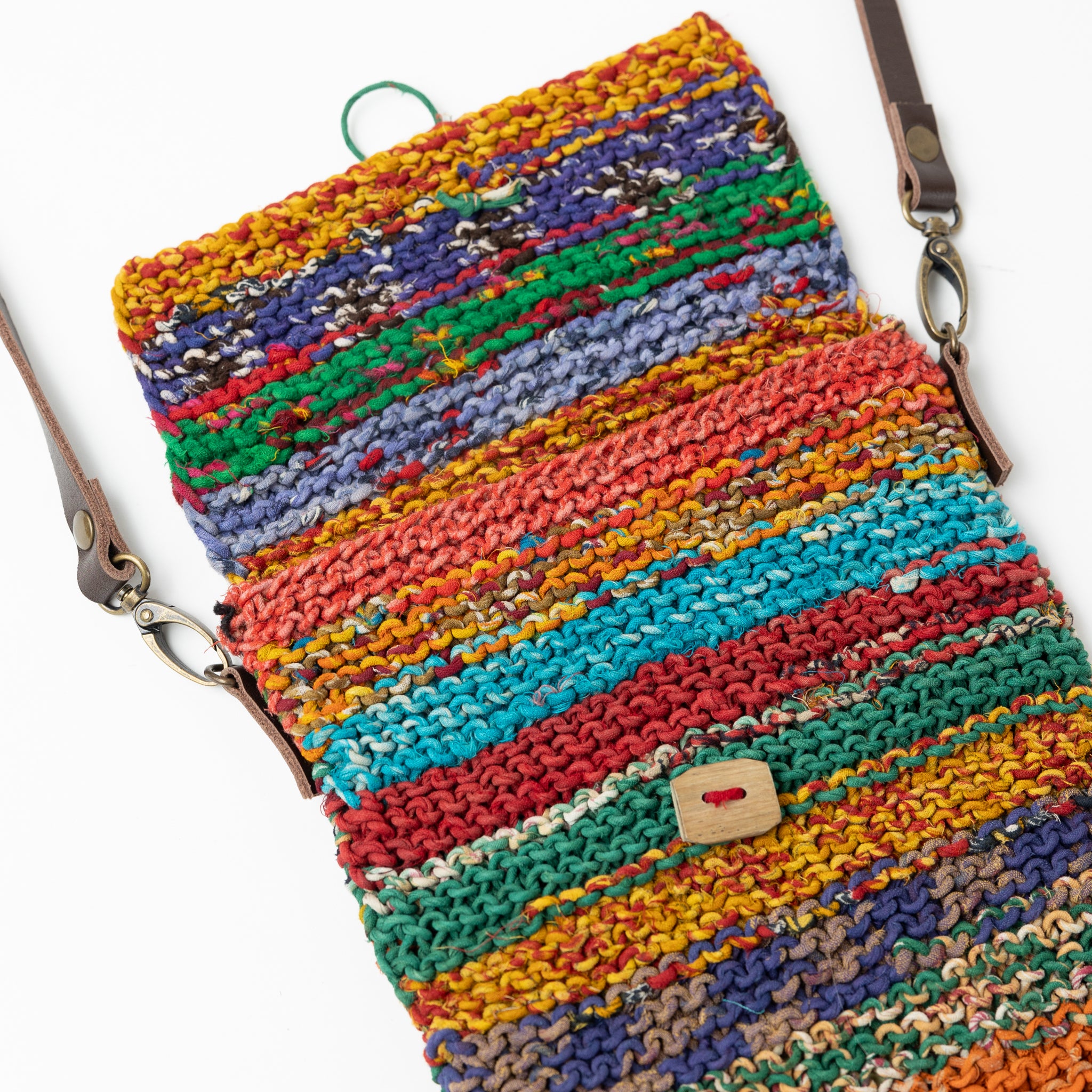 Naisha Sari Handknit Crossbody Bag - Ten Thousand Villages