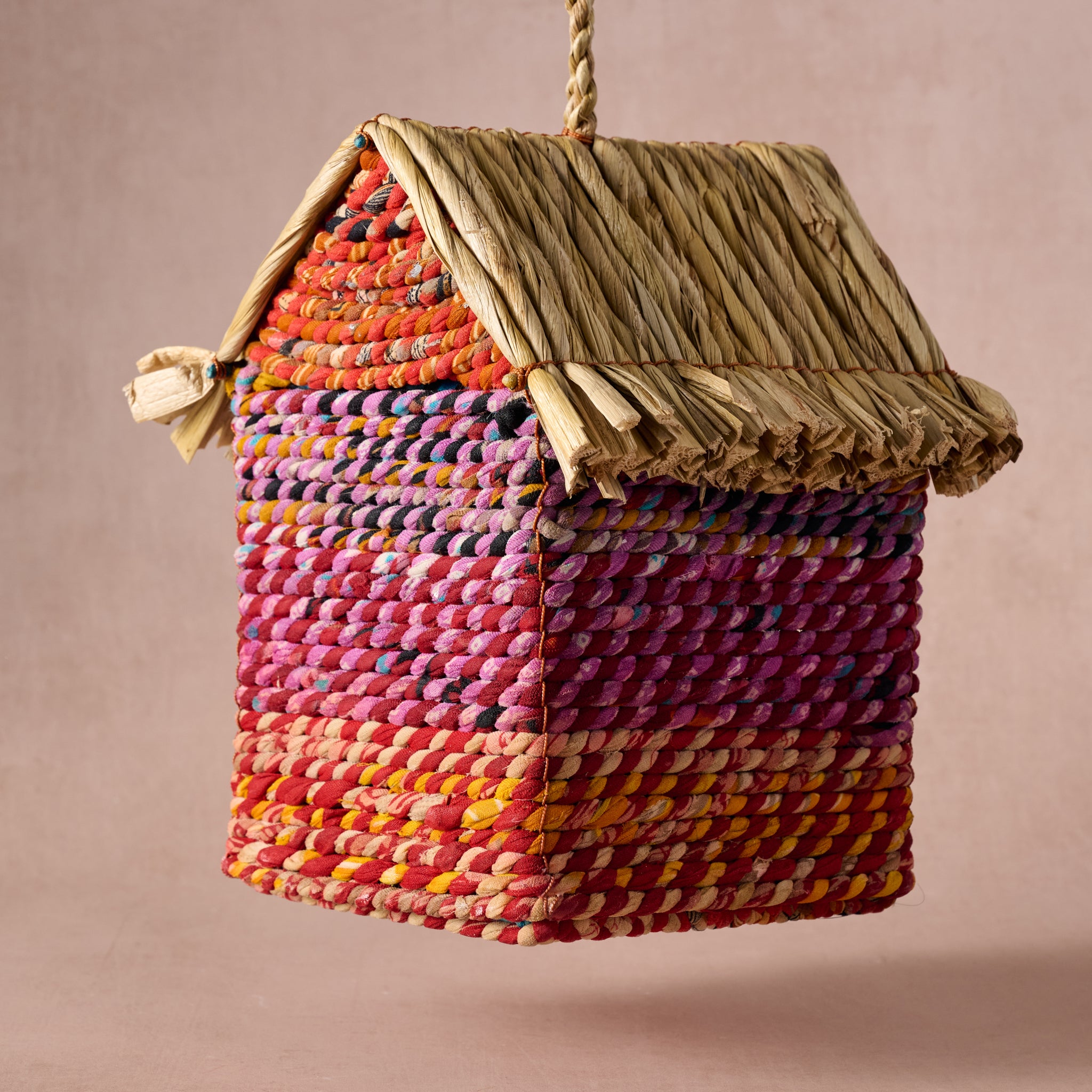 Nira Sari Bird House