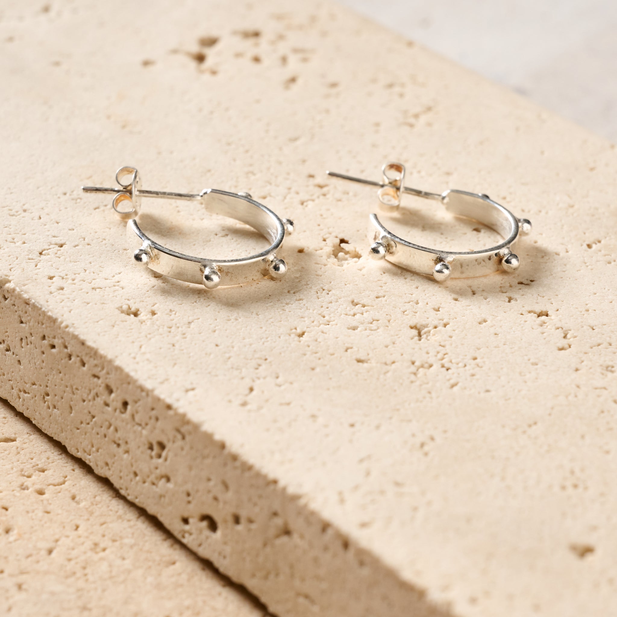 Nishi Hoop Earrings - Ten Thousand Villages