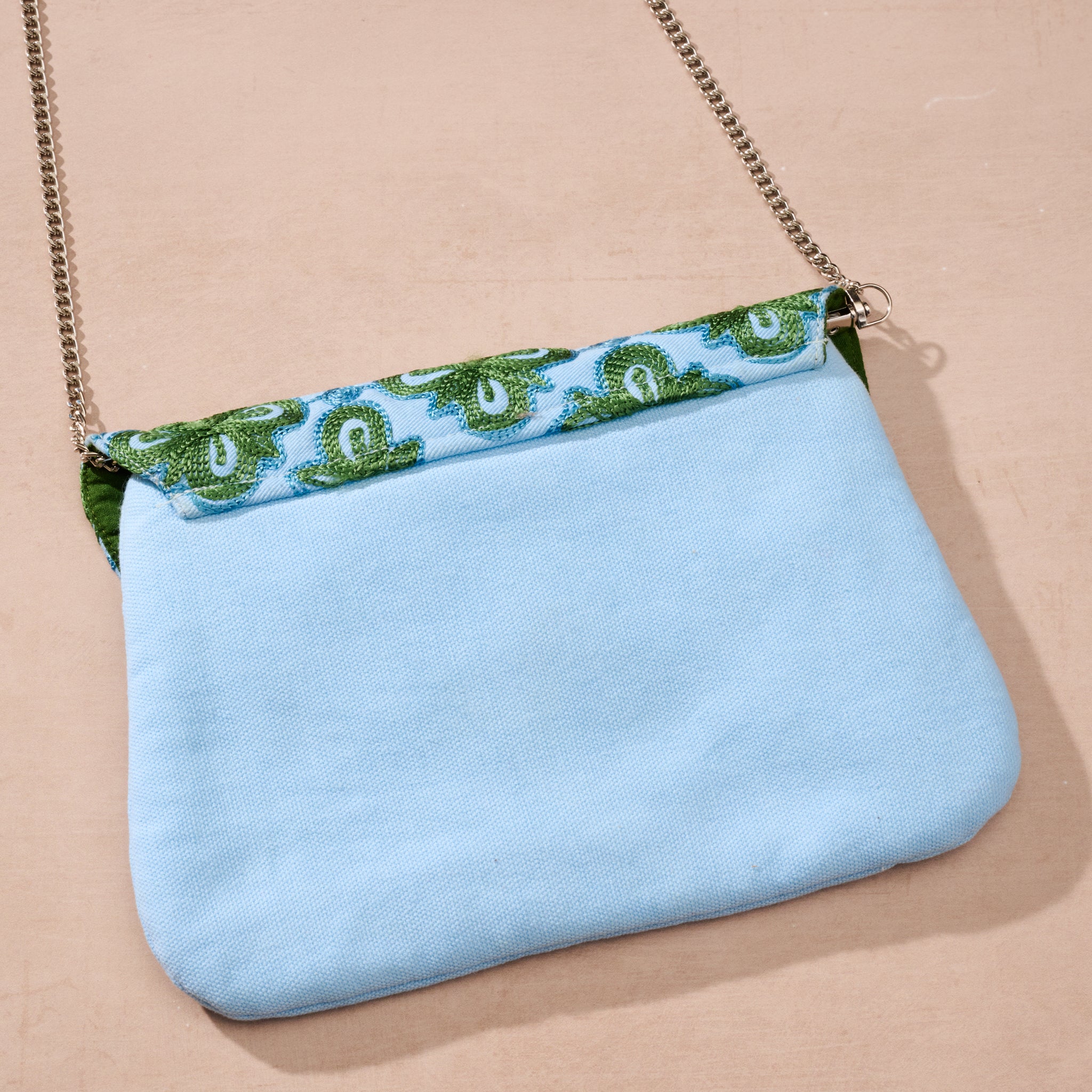 Sundar Silk Embroidered Clutch