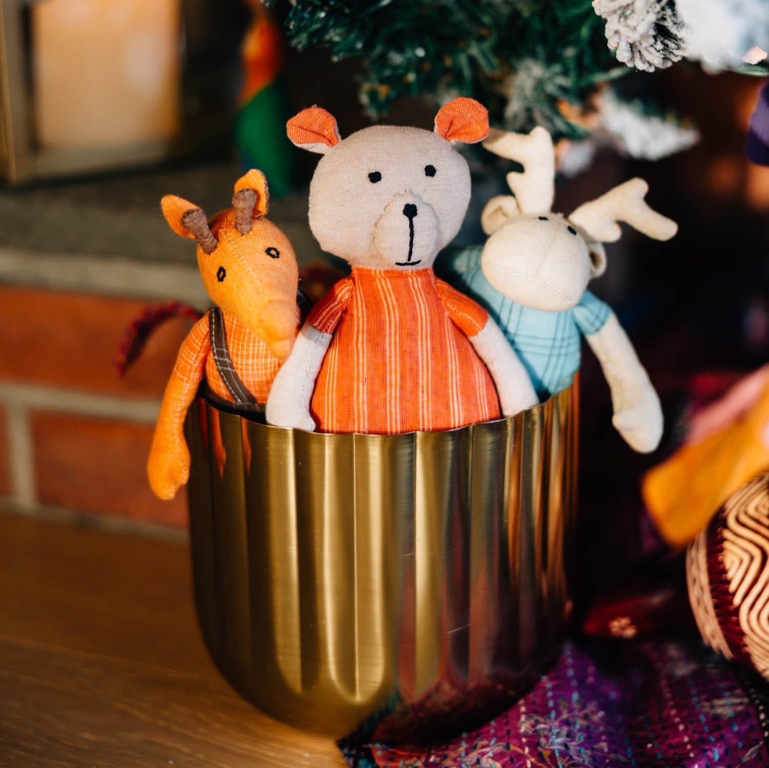 Firelit Scalloped Planter - Ten Thousand Villages