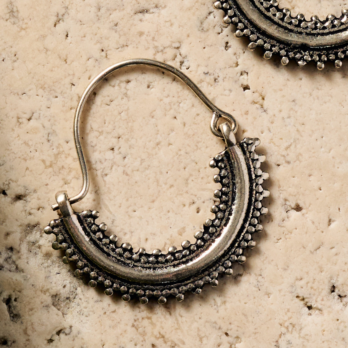 Manake Silvertone Arc Dangle Earrings – Ten Thousand Villages