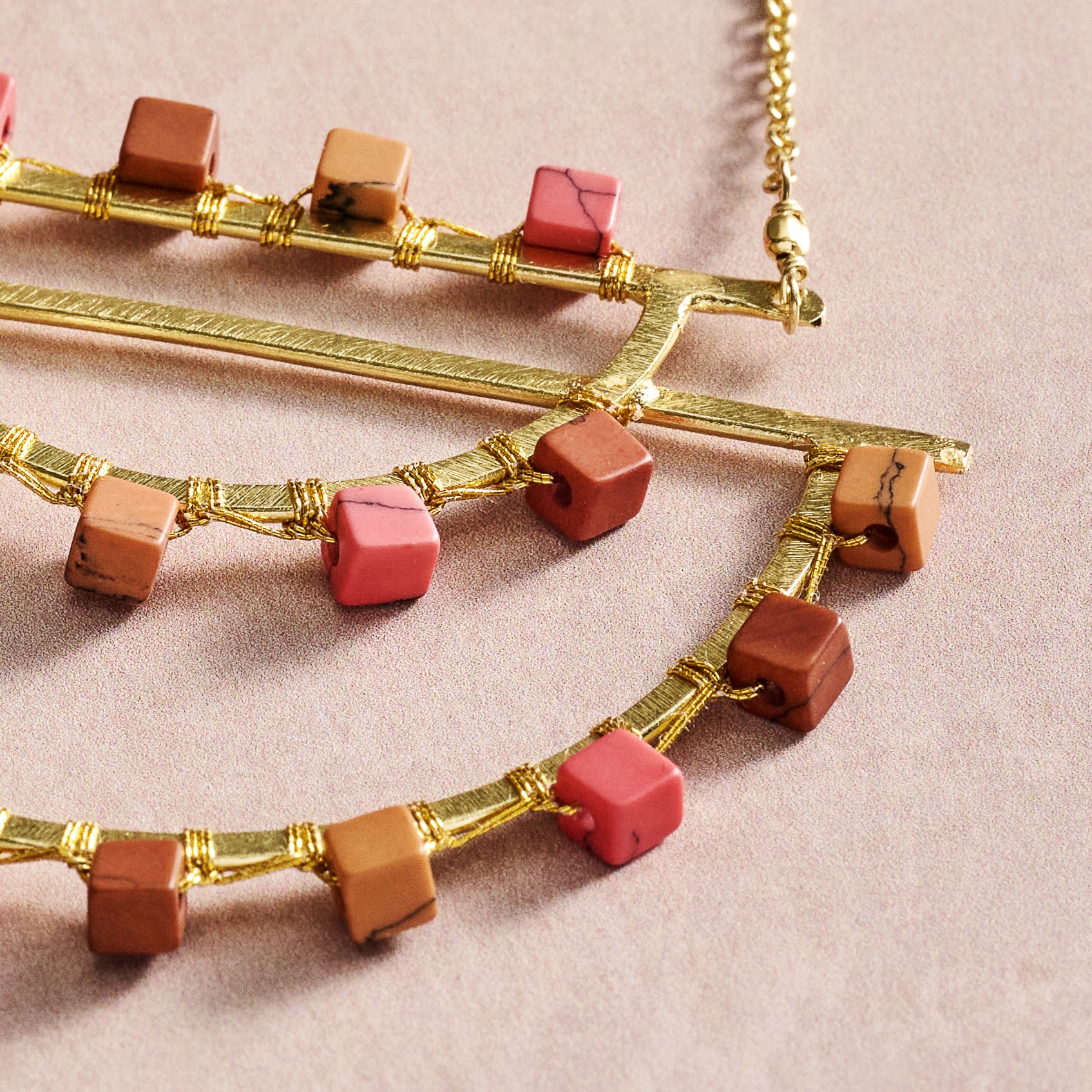 Amara Pendant Necklace - Ten Thousand Villages