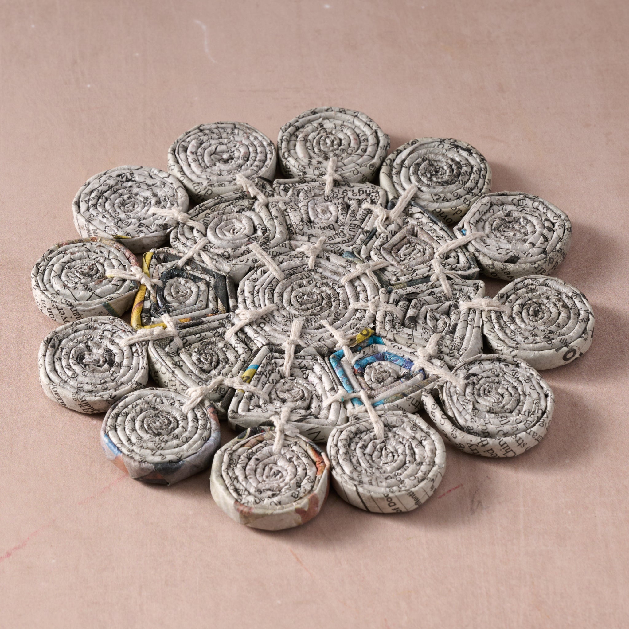 Balita Round Rolled Newsprint Trivet