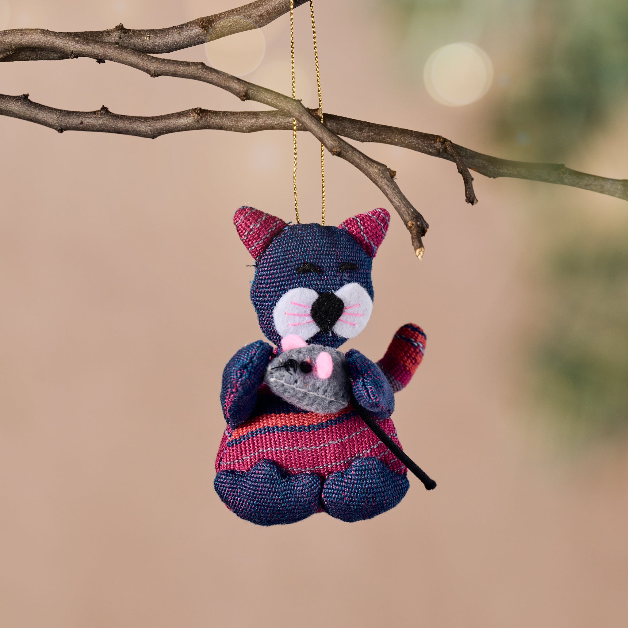 Ten Thousand Villages Amable Cat & Mouse Ornament - Thumbnail 4