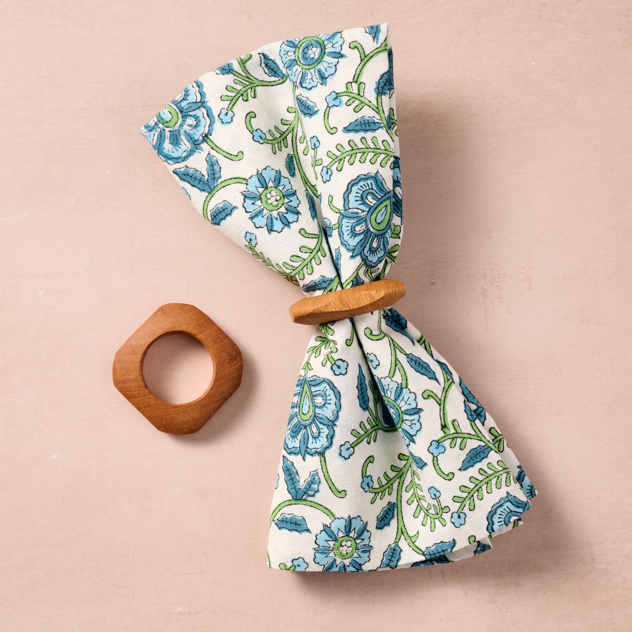 Caja Mahogany Napkin Rings - Set of 2