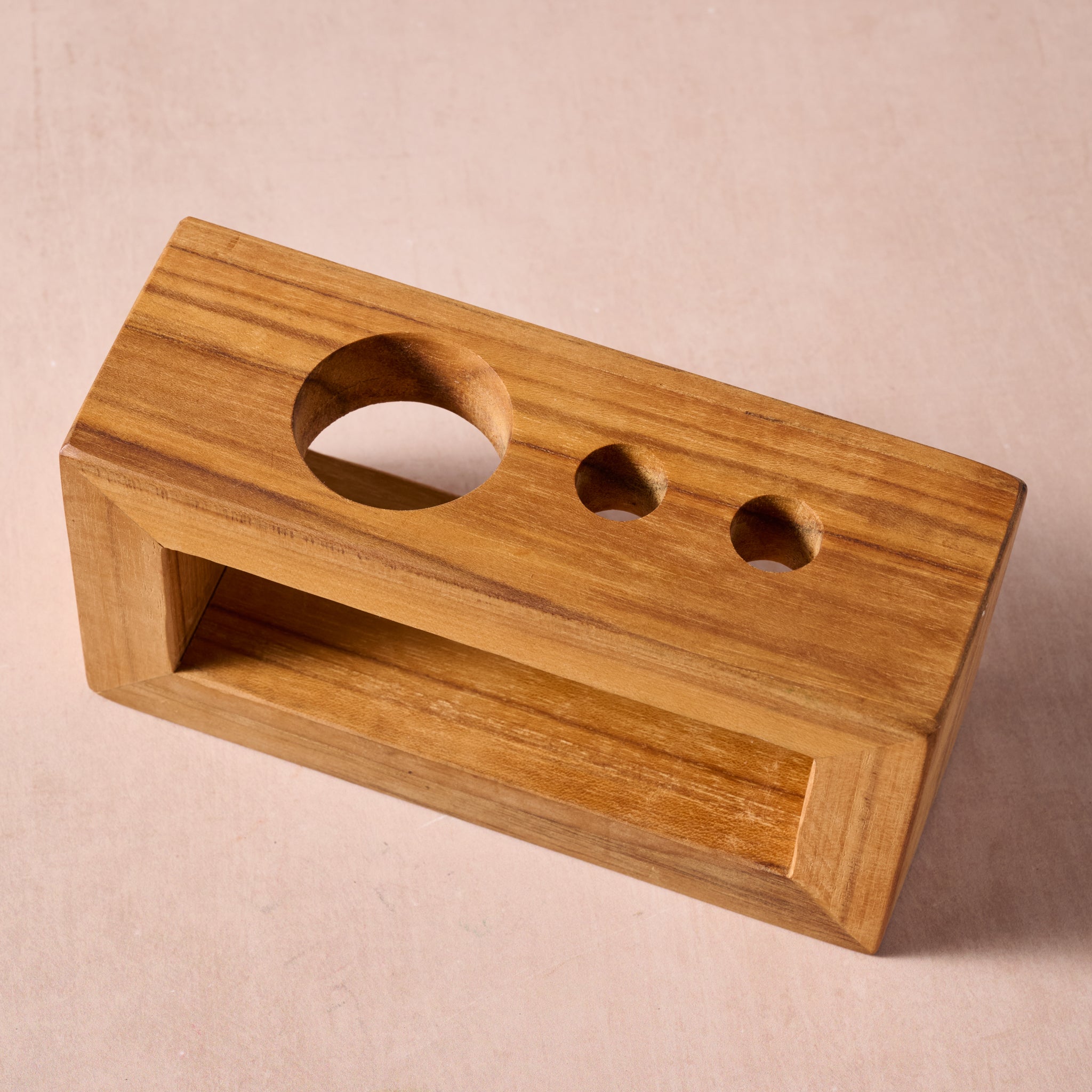 Sonrisa Teak Toothbrush Holder