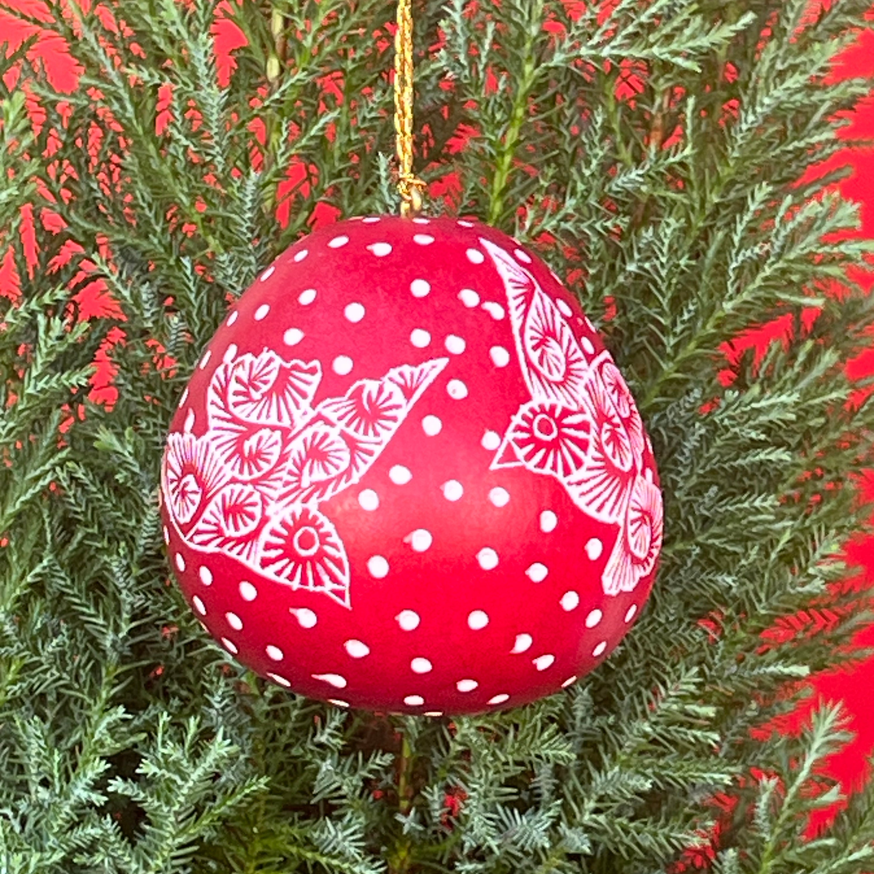Petite Dove Gourd Ornament - Red