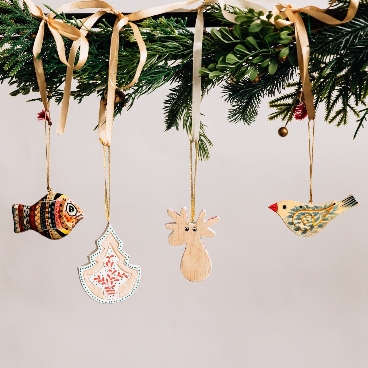 Wood Song Bird Ornament - Ten Thousand Villages