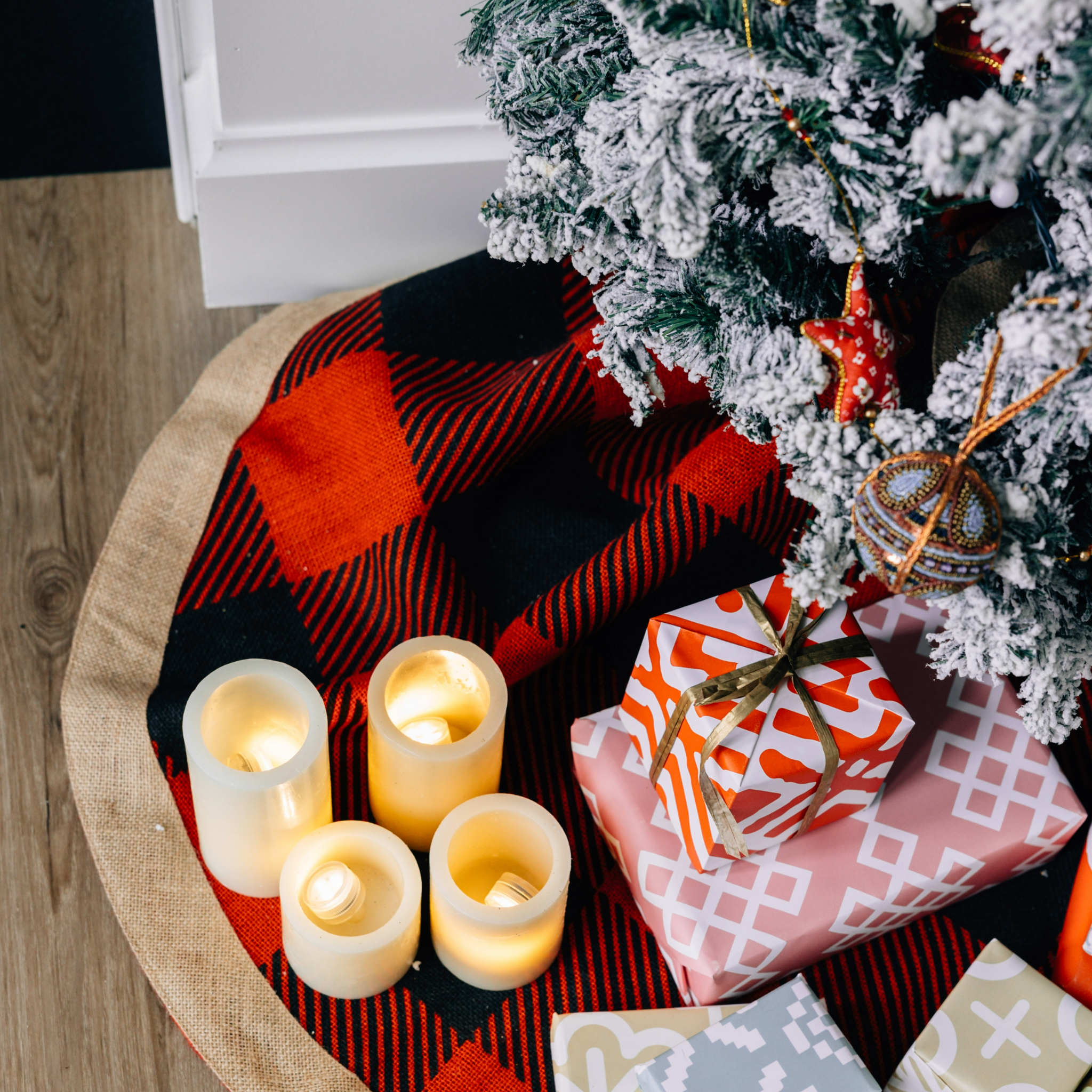 Buffalo Check Tree Skirt - Ten Thousand Villages