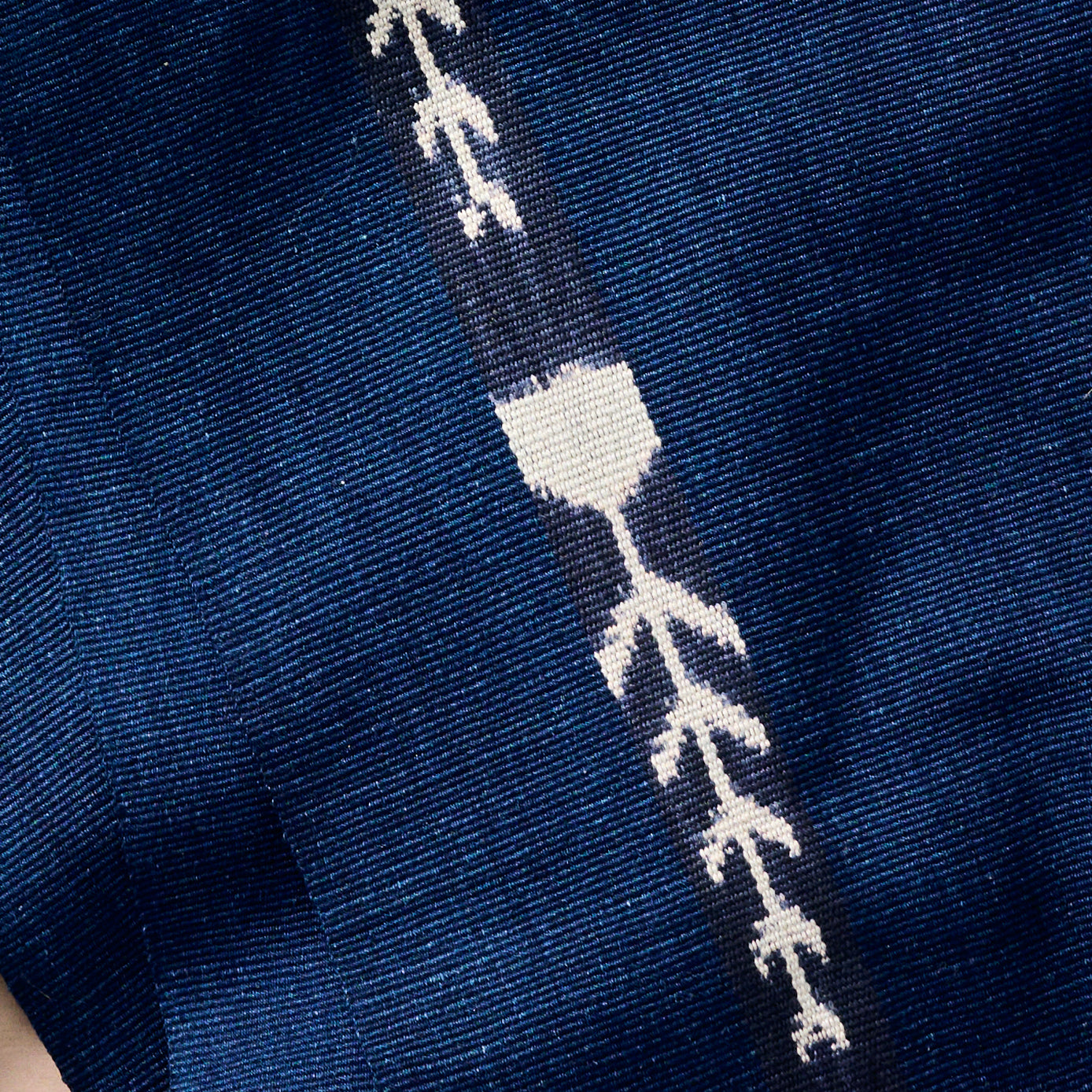 Nadee Tassle Cotton Tablerunner