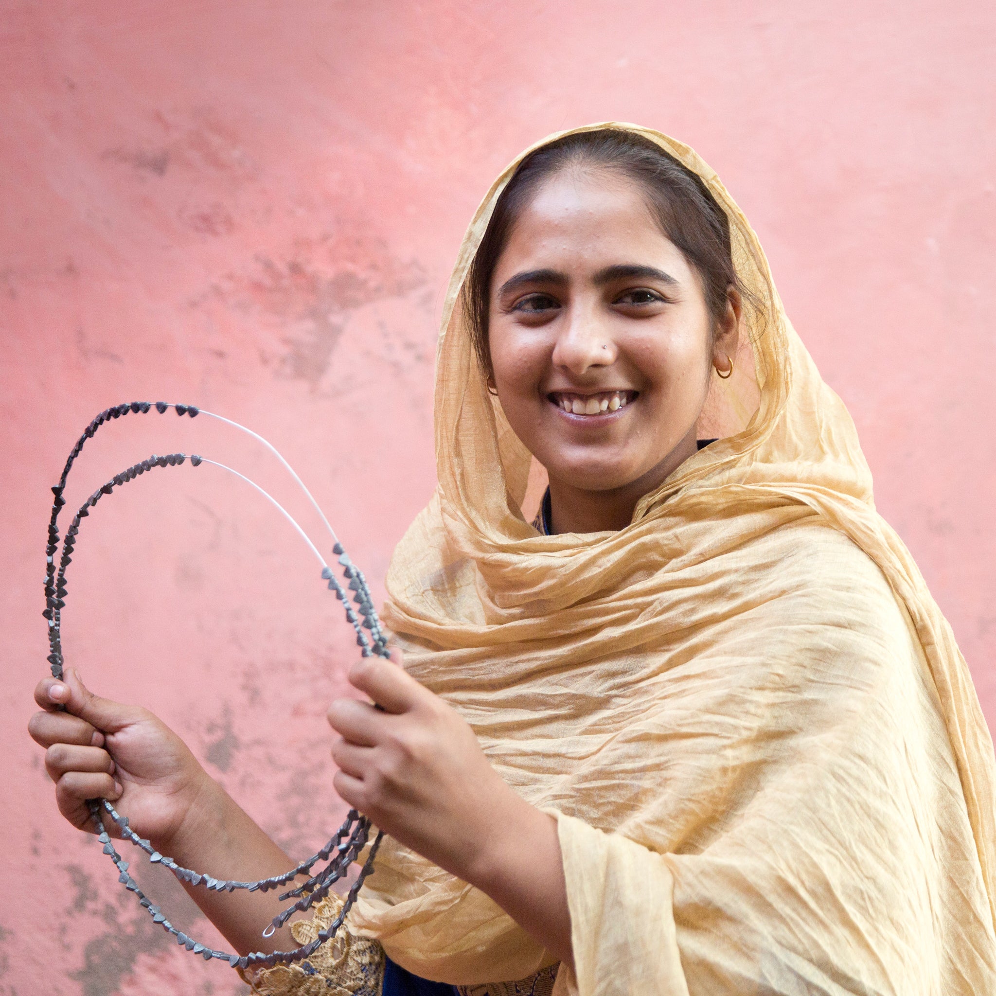 Gola Glass Bead Drop Earrings - Ten Thousand Villages