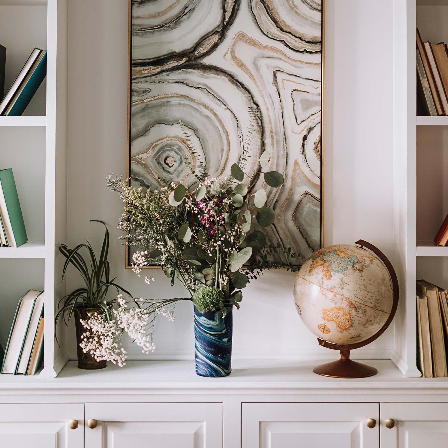 Phoenician Glass Vase - Ten Thousand Villages