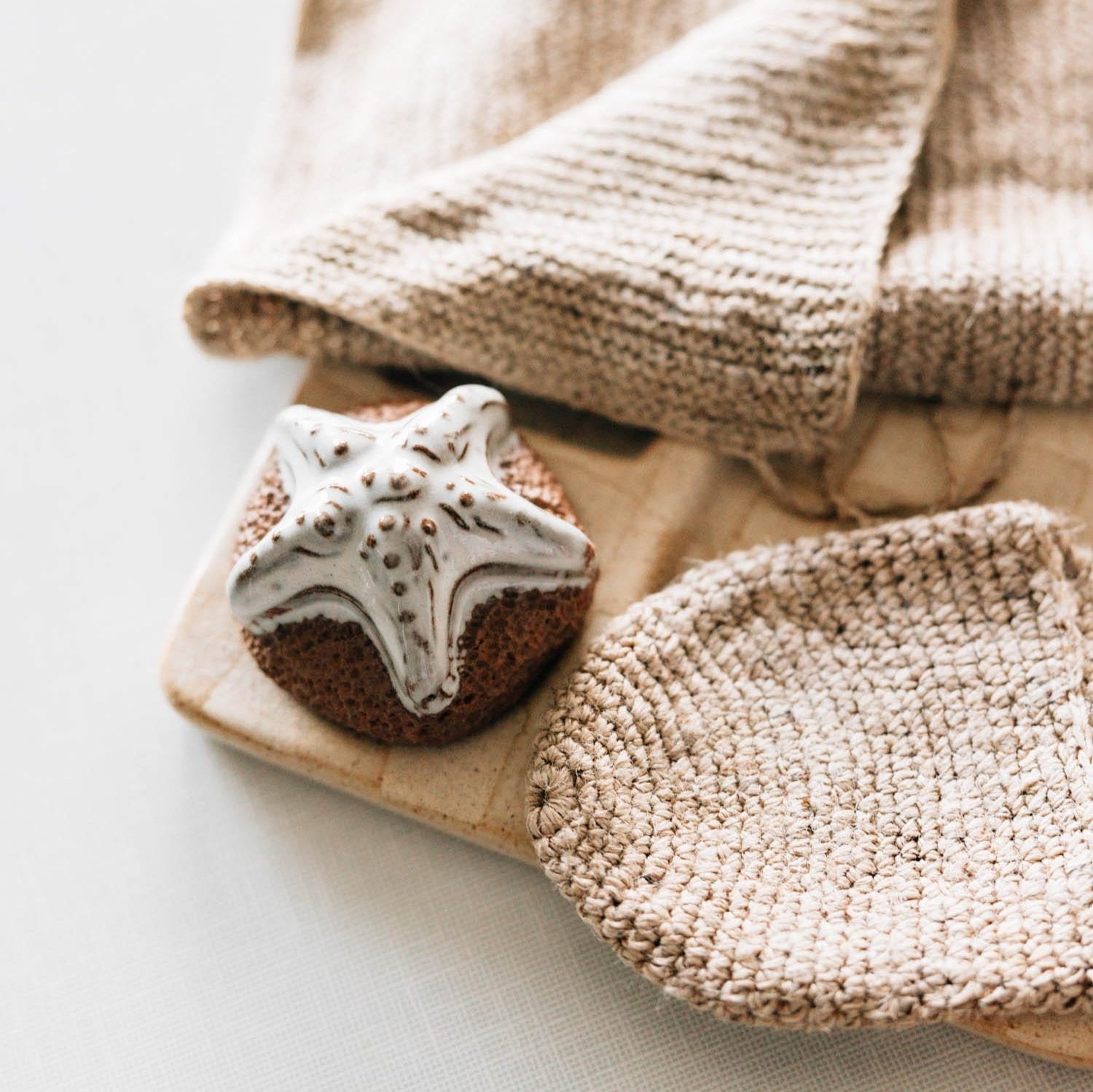 Exfoliating Face Mitt - Ten Thousand Villages