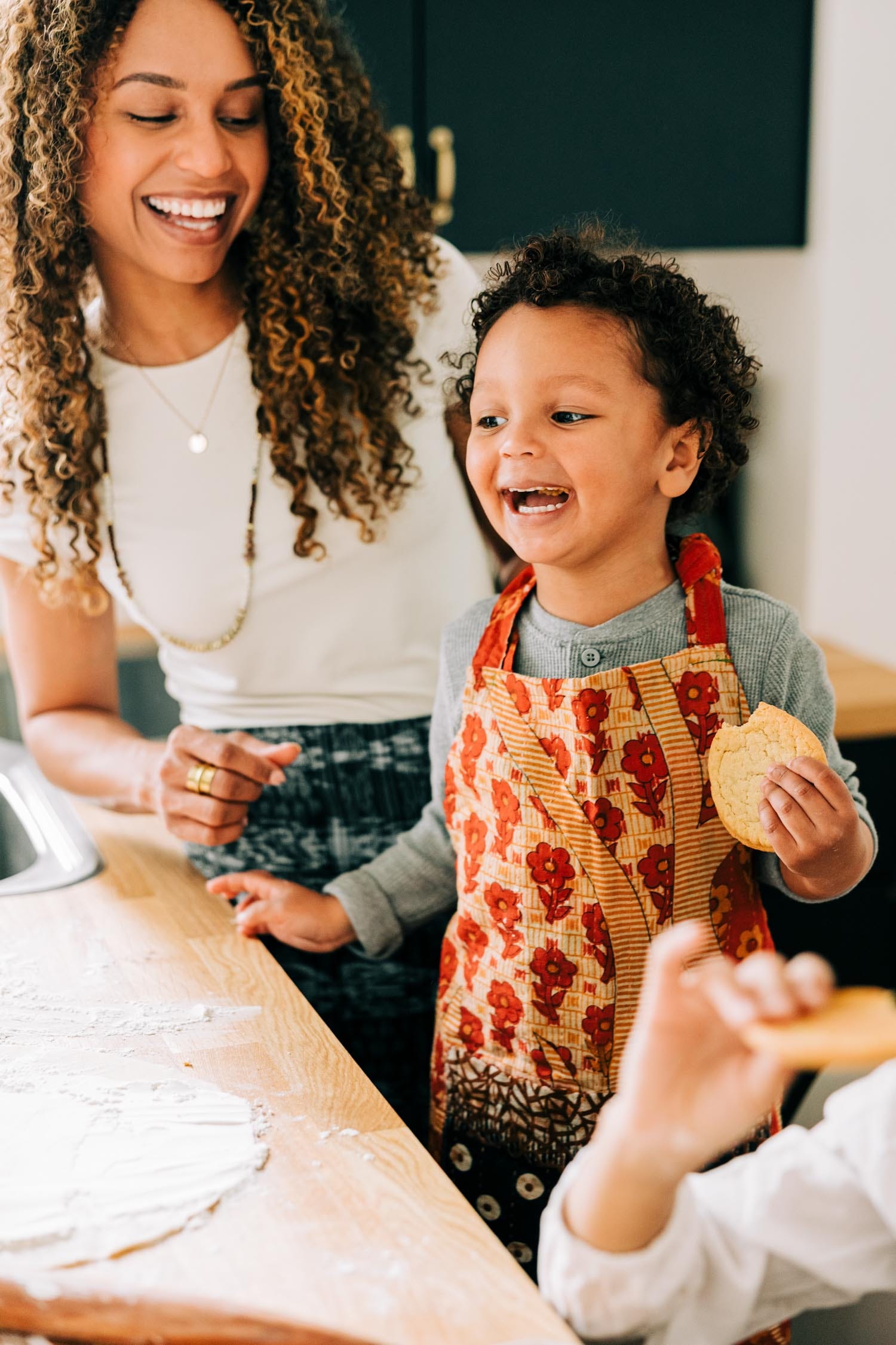 Children's Sari Apron - Ten Thousand Villages