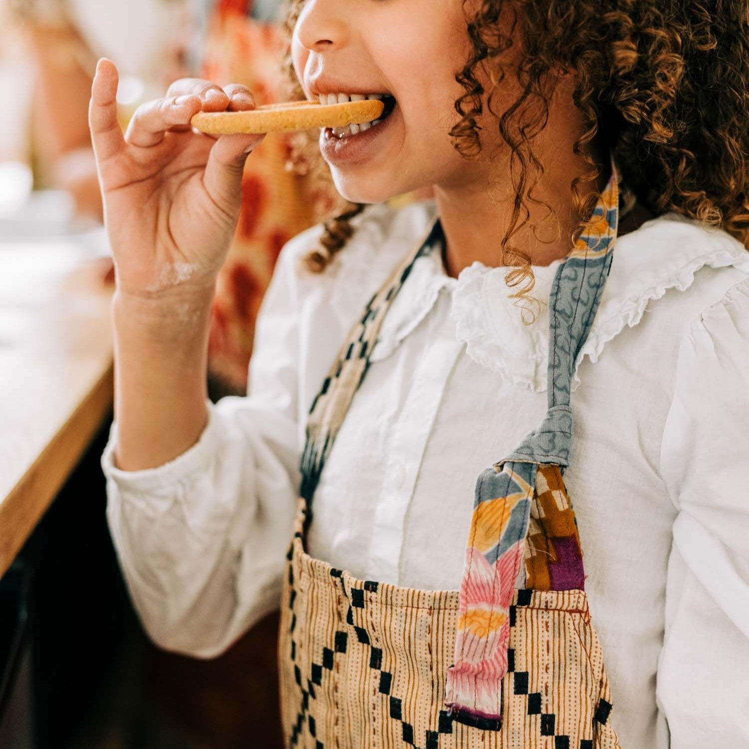 Children's Sari Apron - Ten Thousand Villages