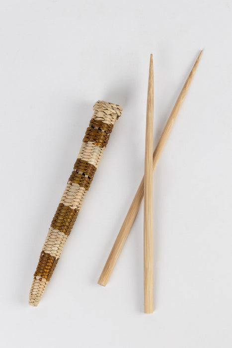 Pathi Grass Chopsticks & Case 2