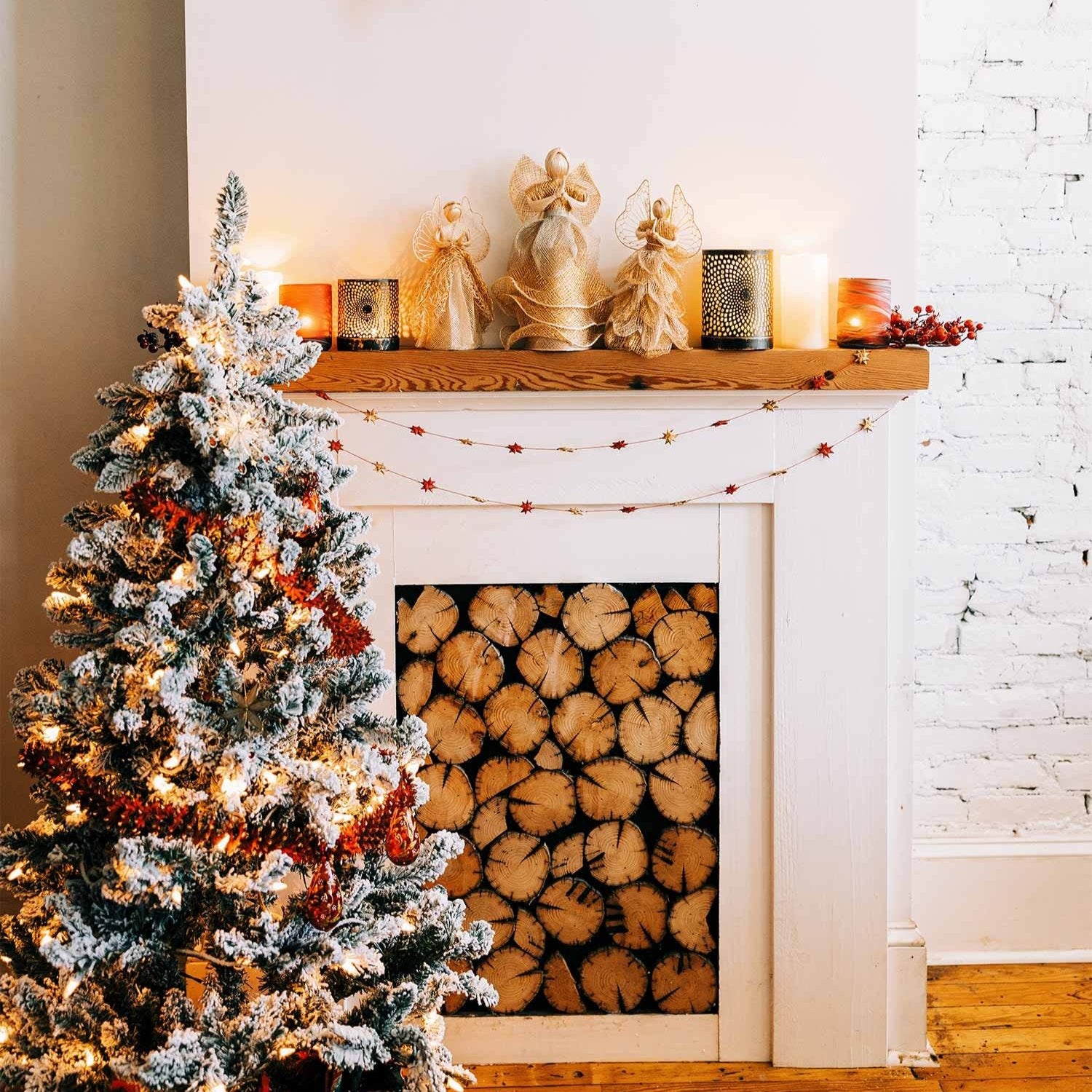 Red & Gold Palm Star Garland - Ten Thousand Villages