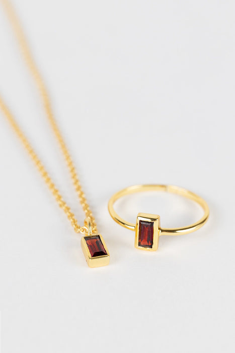 Garnet Gold Necklace 3