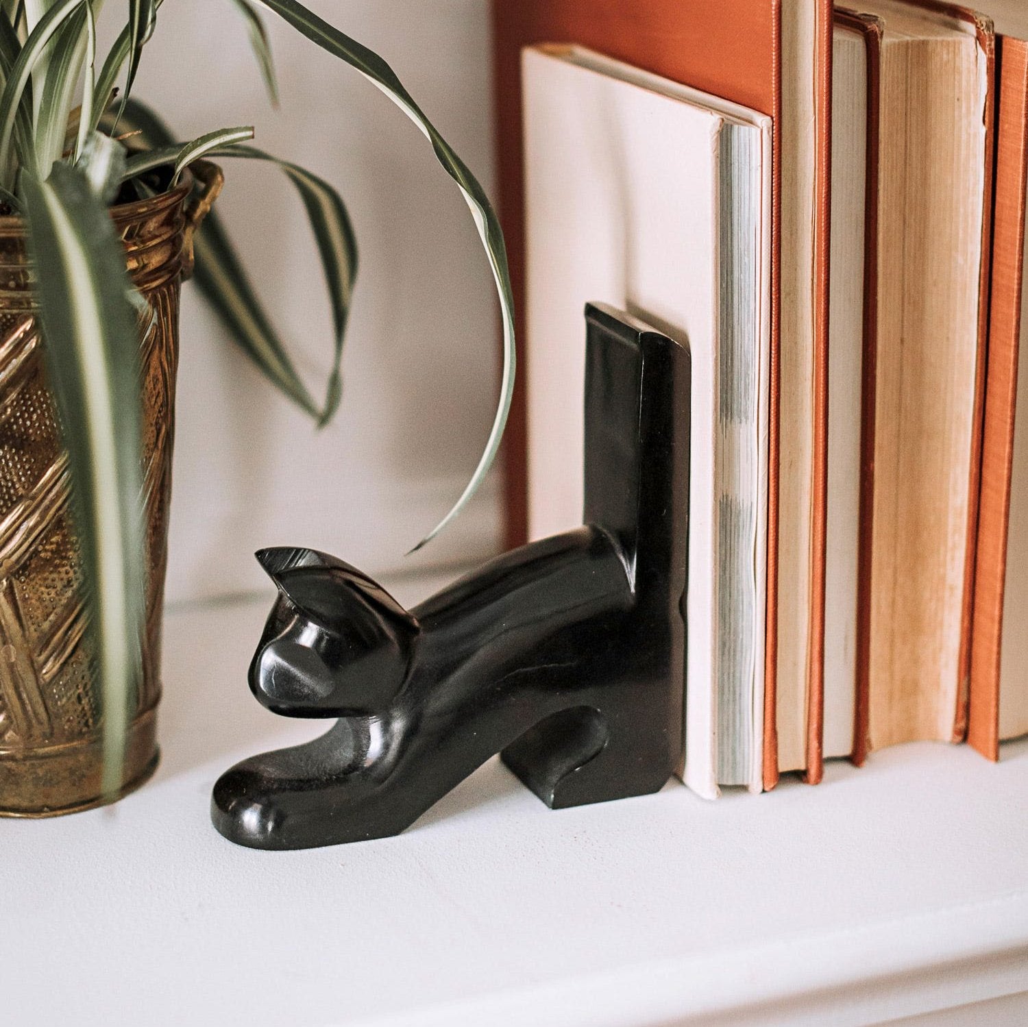 Playful Cat Bookends – Ten Thousand Villages