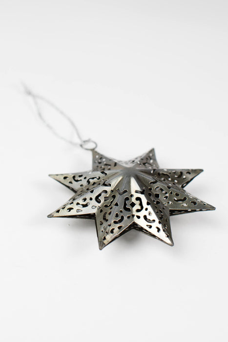 Fretwork Star Ornament 2