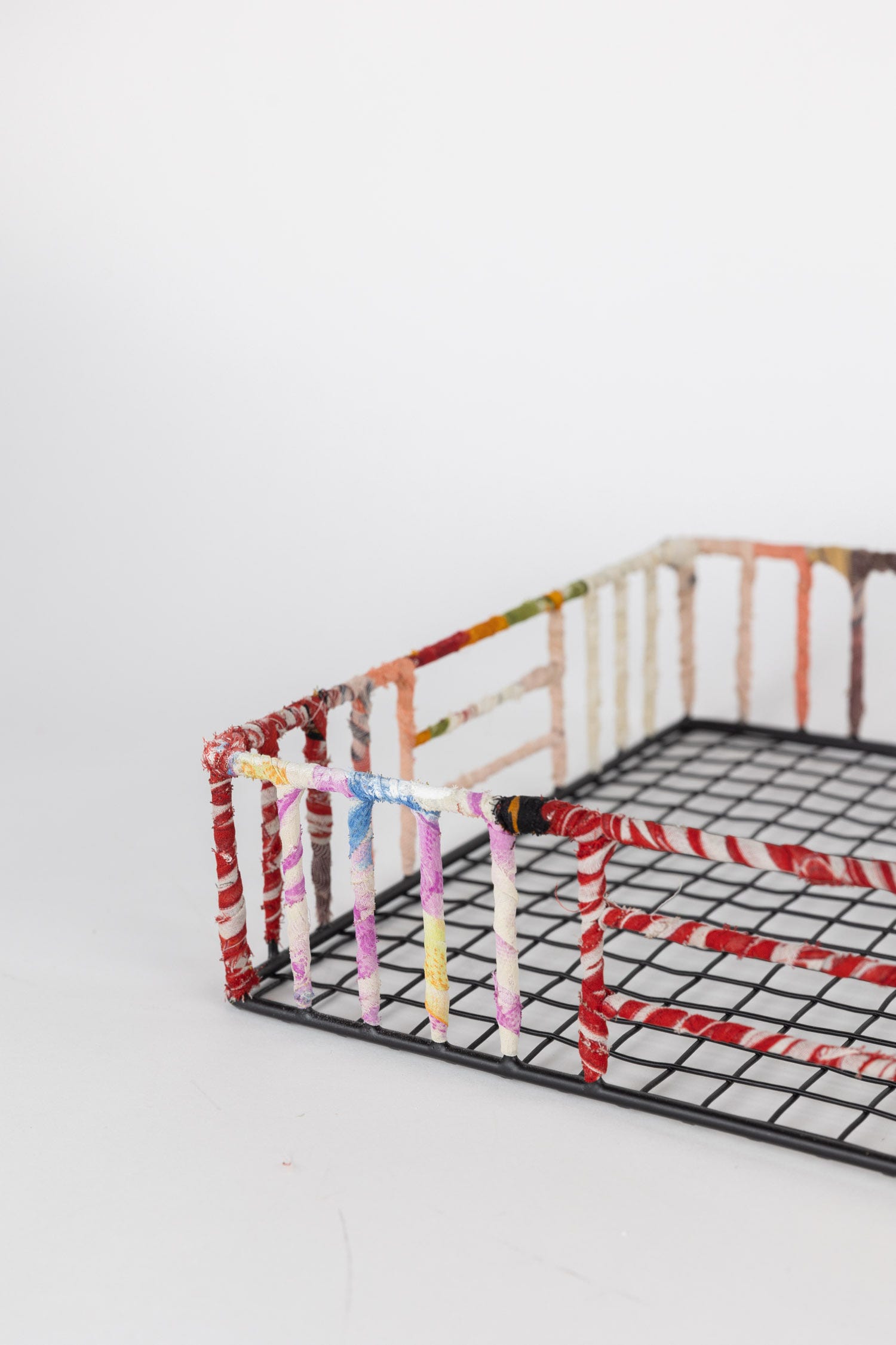 Sari Wrapped Paper Tray - Ten Thousand Villages